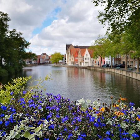 B&B Riverside - Centre Of Bruges In Calm Area Екстериор снимка